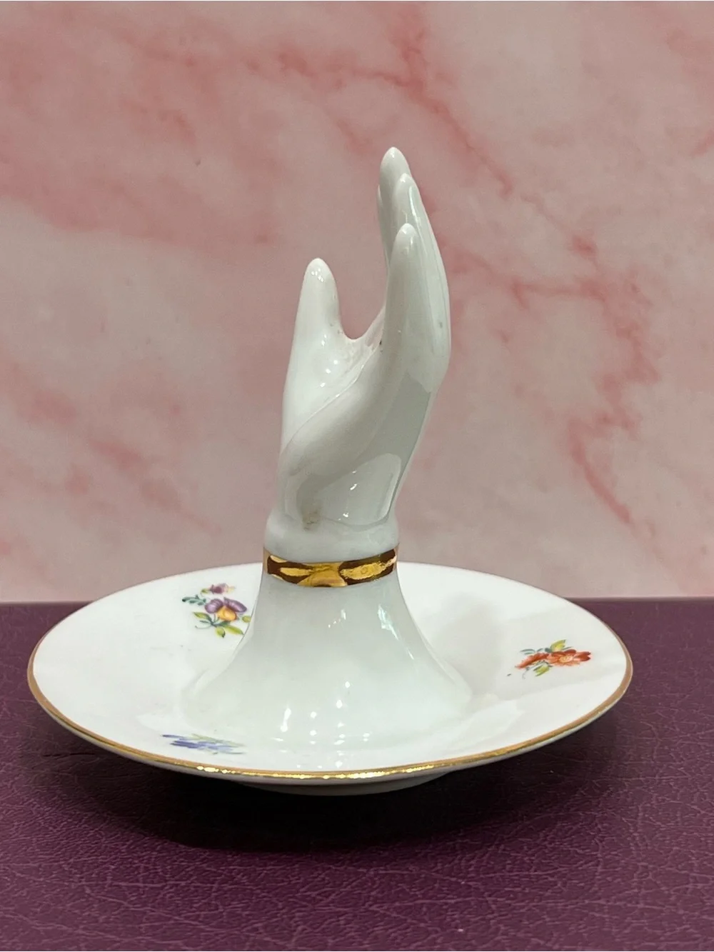 Vintage item fine